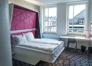 Magic Hotel Xhibition Bergen 3*,