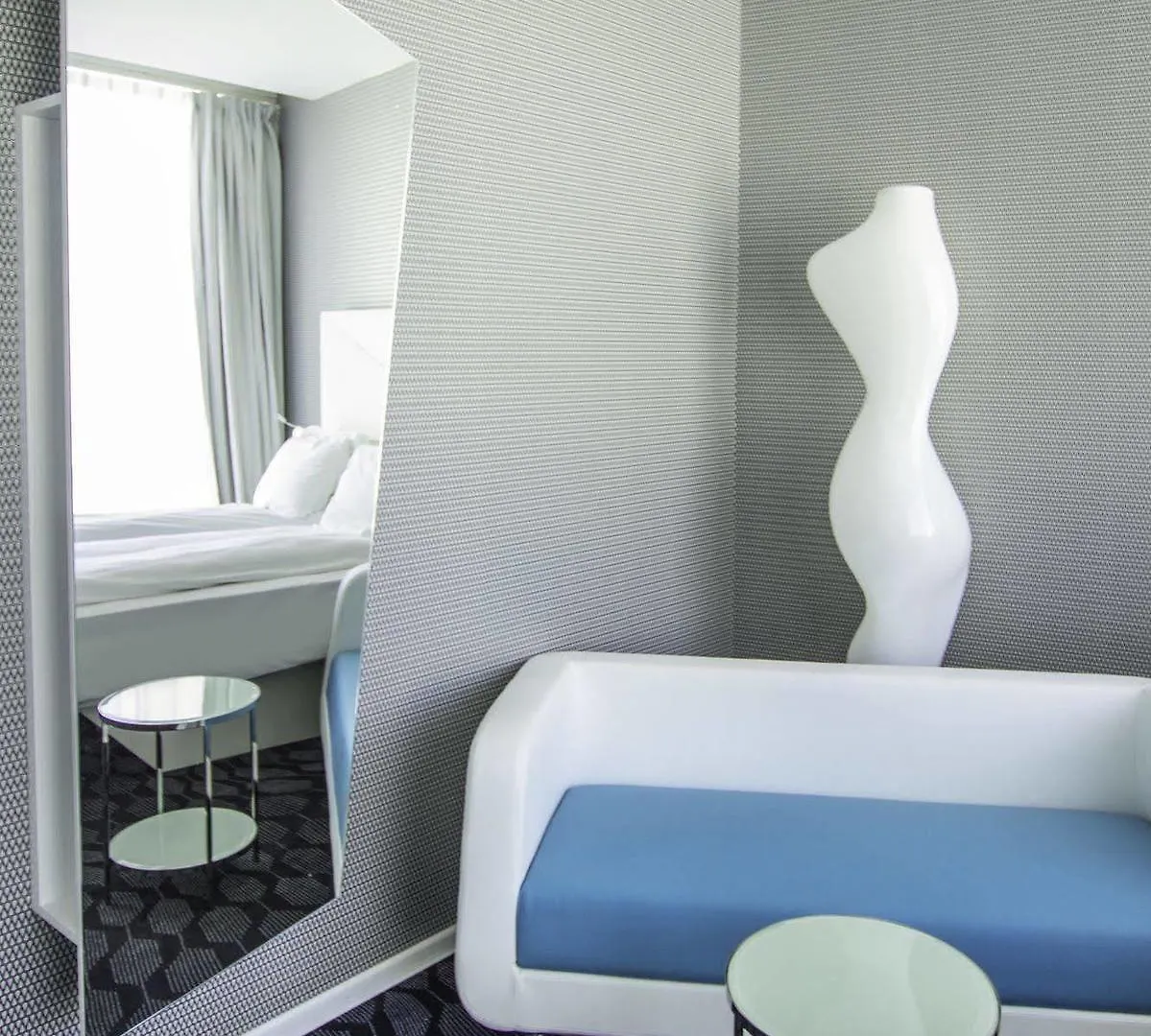 Magic Hotel Xhibition Bergen